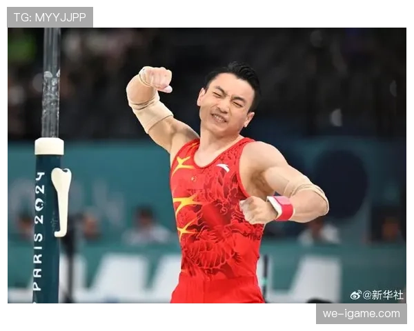 邹敬园家里挂满金牌，冰箱贴都是奥运五环
